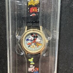 Disney Mickey Minnie Donald Goofy Pluto Time Works Collectors‎ Watch Black Tone